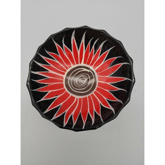 Talavera Pottery Tri Footed Wall Bowl Sunflower Mexican Pottery Scalloped Edge - Picture 5 of 12